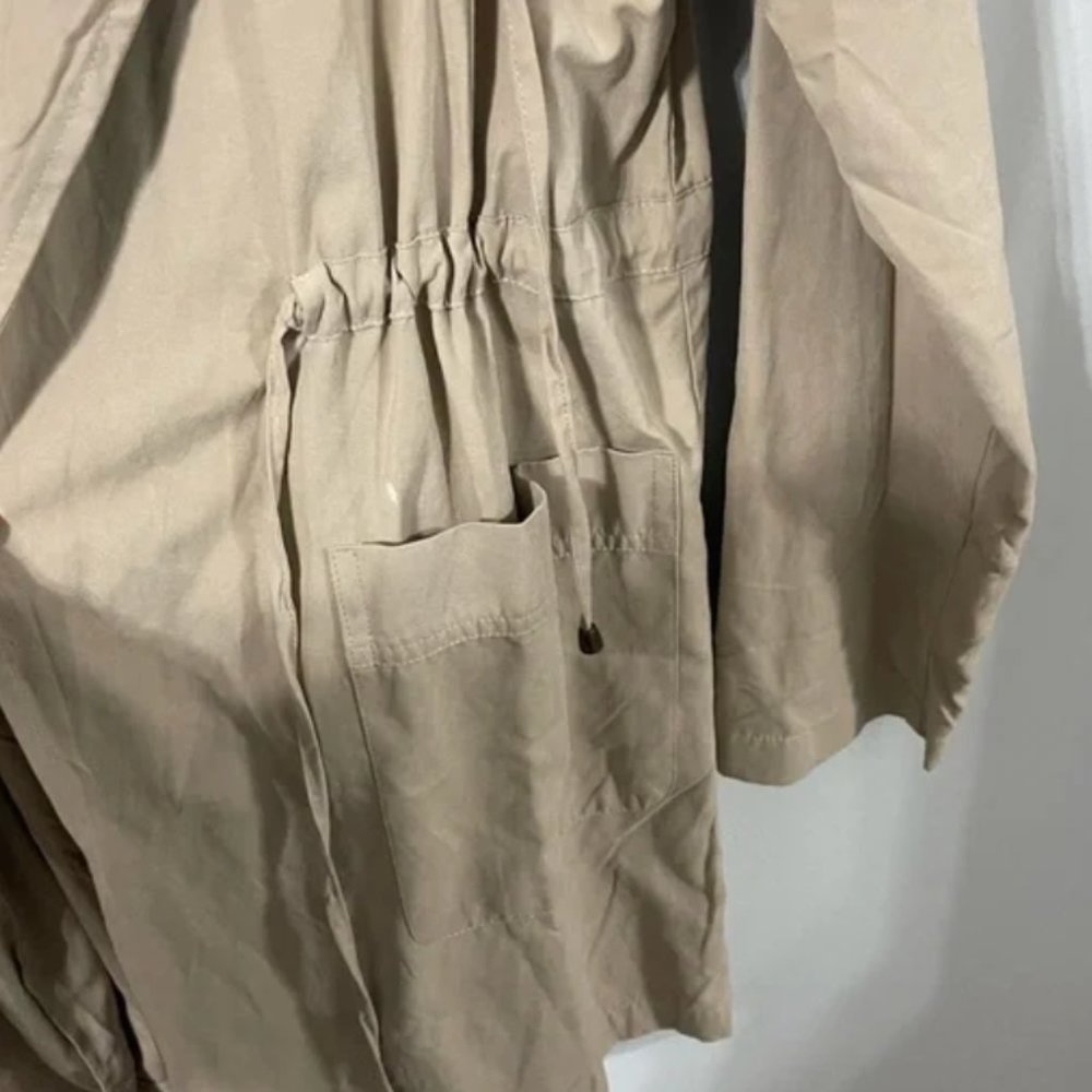 Tan Coat - Picture 2 of 5